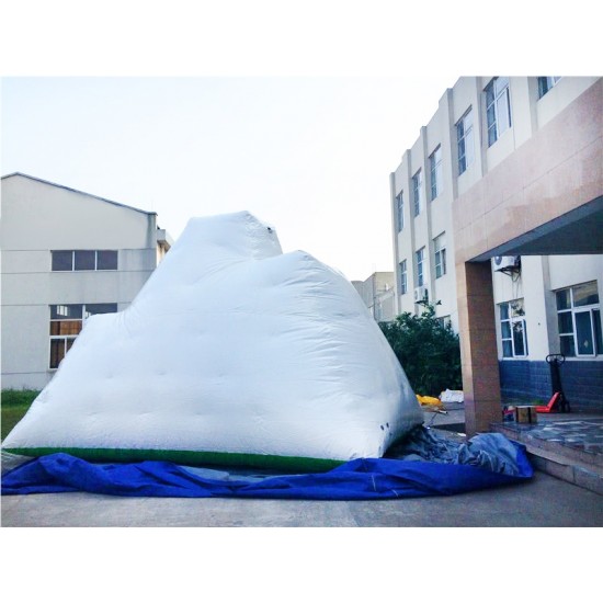 Inflatable Iceberg